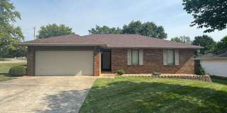 Leasing - 605 E Maplewood St Gallery 1