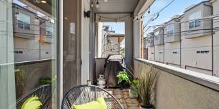 Modern Sloan’s Lake Townhome | Rooftop Deck, Hot Tub & Downtown Views Gallery 32