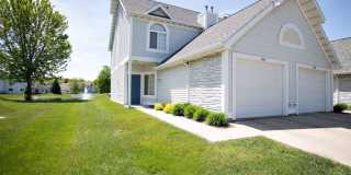 Crystal Bay Townhomes Gallery 10