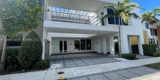 10250 NW 74th Ter Gallery 2
