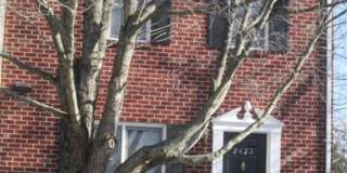 4 Bedroom 2.5 Bath Townhouse Gallery 1