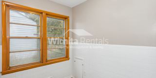 3 BD/1 BA home near Friends University! Gallery 6