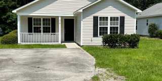 3 Bedroom 2 Bath House Available on Hillsdale Drive Gallery 1