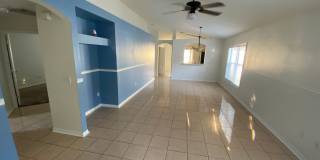 3 Bedroom / 2 Bath / 2 Car Garage Gallery 16