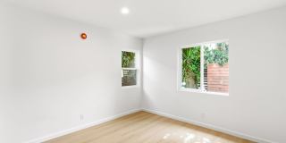 Beautiful modern 3 Bed + 2 Bath House Gallery 15