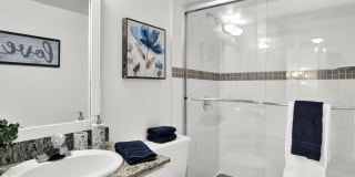 Fontainebleau Milton Gallery 36