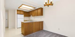 Redmond 3 Bedroom 1.5 Bath Garage Duplex Gallery 11