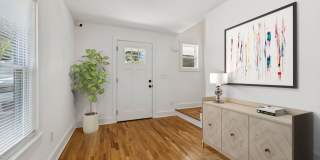 Beautifully Remodeled Home Just Minutes From Downtown Nashville Gallery 9