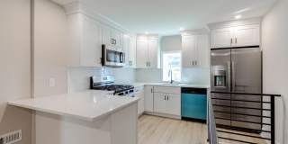 369 E HECTOR Street Gallery 1