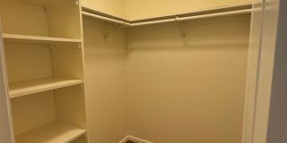 Available now! Studio apartment! Gallery 9