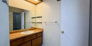 3 bedroom Home on 2 Acres Gallery 16
