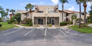 2571 CYPRUS DRIVE Gallery 28