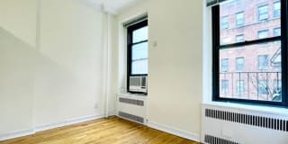 121 E 89th St Gallery 4