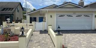 28482 La Noche Gallery 1