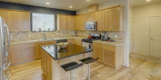 Beautiful 4 Bedroom Home In Villebois! Beautiful 4 Bedroom Home In Villebois! Gallery 5