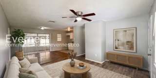 2151 South Ivey Lane Gallery 3