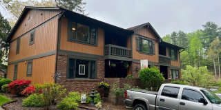 Fantastic 2 Bedroom in Amazing Location! Gallery 1