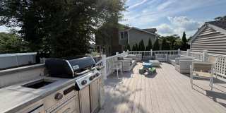 516 2nd Avenue Gallery 6