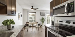 Lou Park Apartments Gallery 2