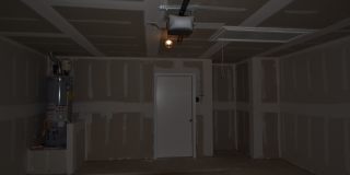 Updated Home in Pioneer Crossing! Available for July! Gallery 29