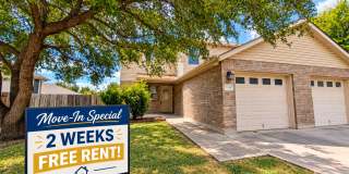 2/2.5/1 / Easy access to I35 / Large Fenced in Backyard with Covered Patio / Fridge Included / CISD *2 weeks free rent* Gallery 1