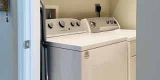 3333 NE 32nd Avenue Gallery 37