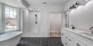 Elegant Midtown Memphis Single-Family Home for Lease Gallery 18