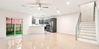 432 SE 16TH Street Gallery 7