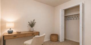 Crestview at Louisville Apartments Gallery 12