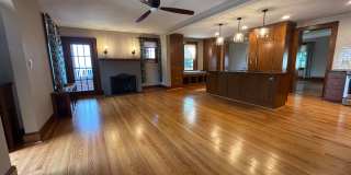REDUCED Grandin Court Tudor with 3 Bedrooms and 2.5 Baths - EV Charging Station REDUCED Grandin Court Tudor with 3 Bedrooms and 2.5 Baths - EV Charging Station Gallery 9