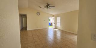 Single Family Home 3/2 Gallery 7