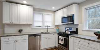 14 SEWELL Street Gallery 9