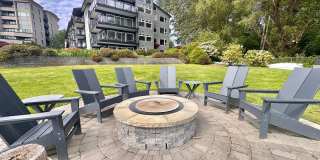Rare Kirkland Condo on the Juanita Waterfront! Available August 1st, 2026! Gallery 5