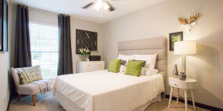 Artesian East Village Gallery 7