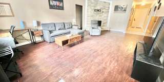 Home For Lease Gallery 3