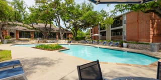 Arboretum Oaks Gallery 10
