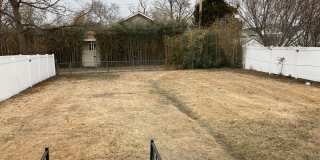 Large Home in Lindenwood Park Gallery 12
