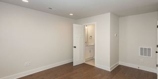 2319 Rozzelles Ferry Road Gallery 16
