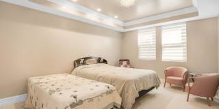 850 N Croft Ave unit: 203 Gallery 17