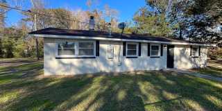 Updated Four Bedroom Home in Ogeechee Farms Gallery 1
