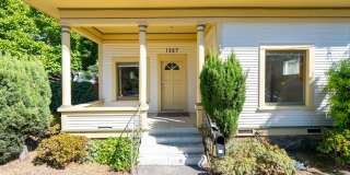 5 Bedroom 2 Bathroom House - AVAILABLE JULY 2026 - MAY 2027 Gallery 1