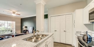 Champions Centre Apartments Gallery 4