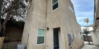 New (2025) 4 Bedroom House with High Ceilings Gallery 4