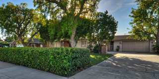 Centrally located in the heart of Orange Gallery 1