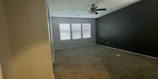 GREAT LOCATION!  Fabulous move-in ready 5 bed /3 bath home in south Tempe Gallery 24