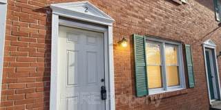 305 Lake St Gallery 1