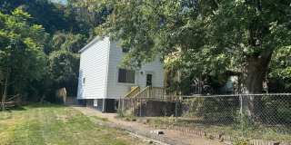 341 3rd Street Gallery 1