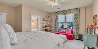 207 Monmouth Avenue Gallery 34