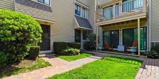 377 Glenbrook Road Gallery 1
