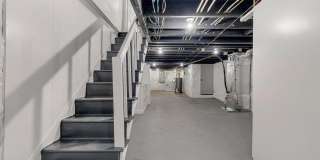2320 W LEXINGTON Street Gallery 28